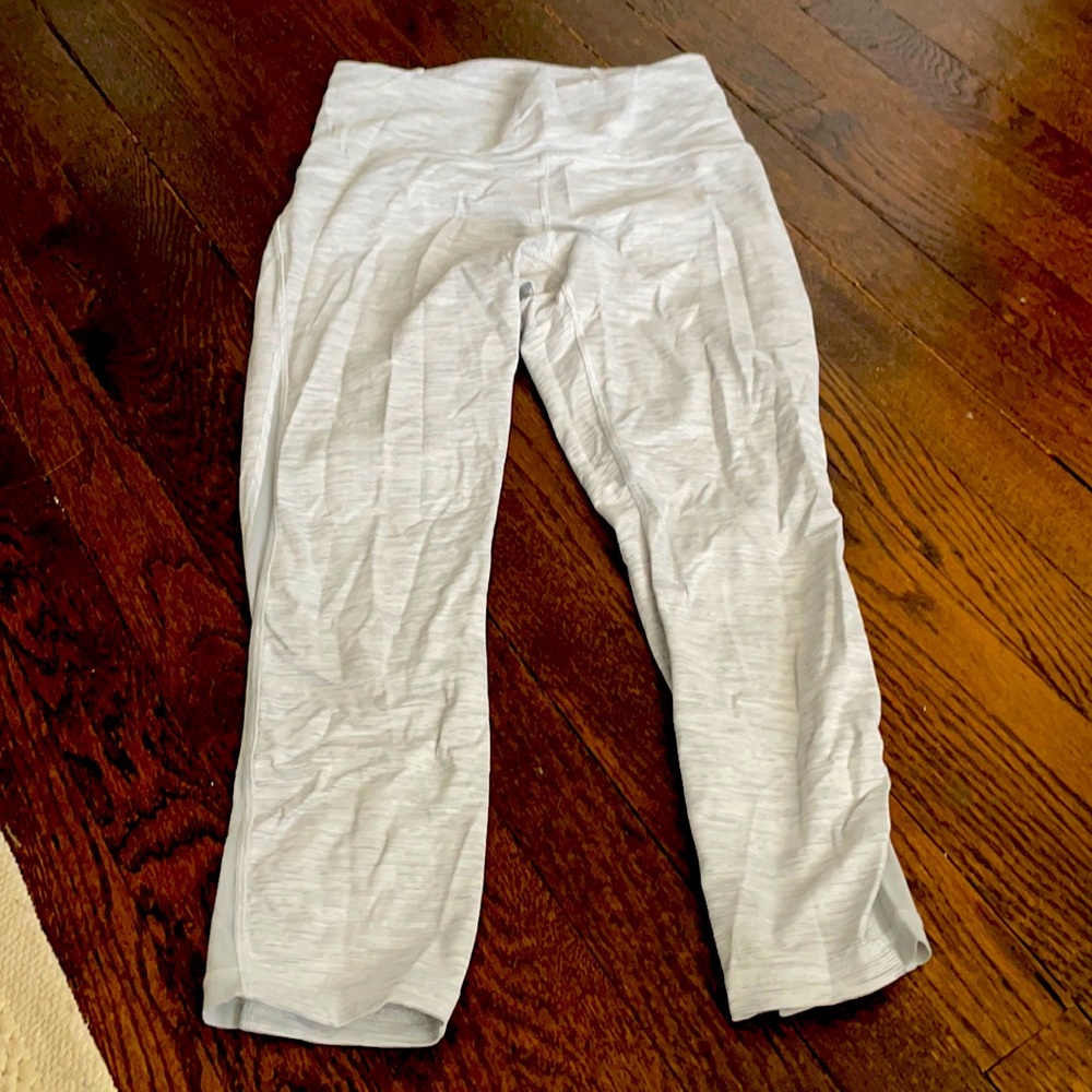 Lululemon crop leggings